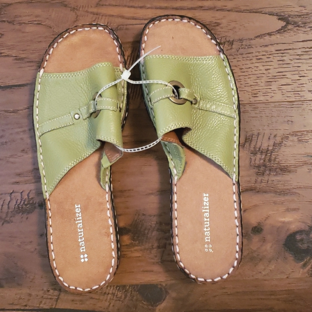 Naturalizer Sandal